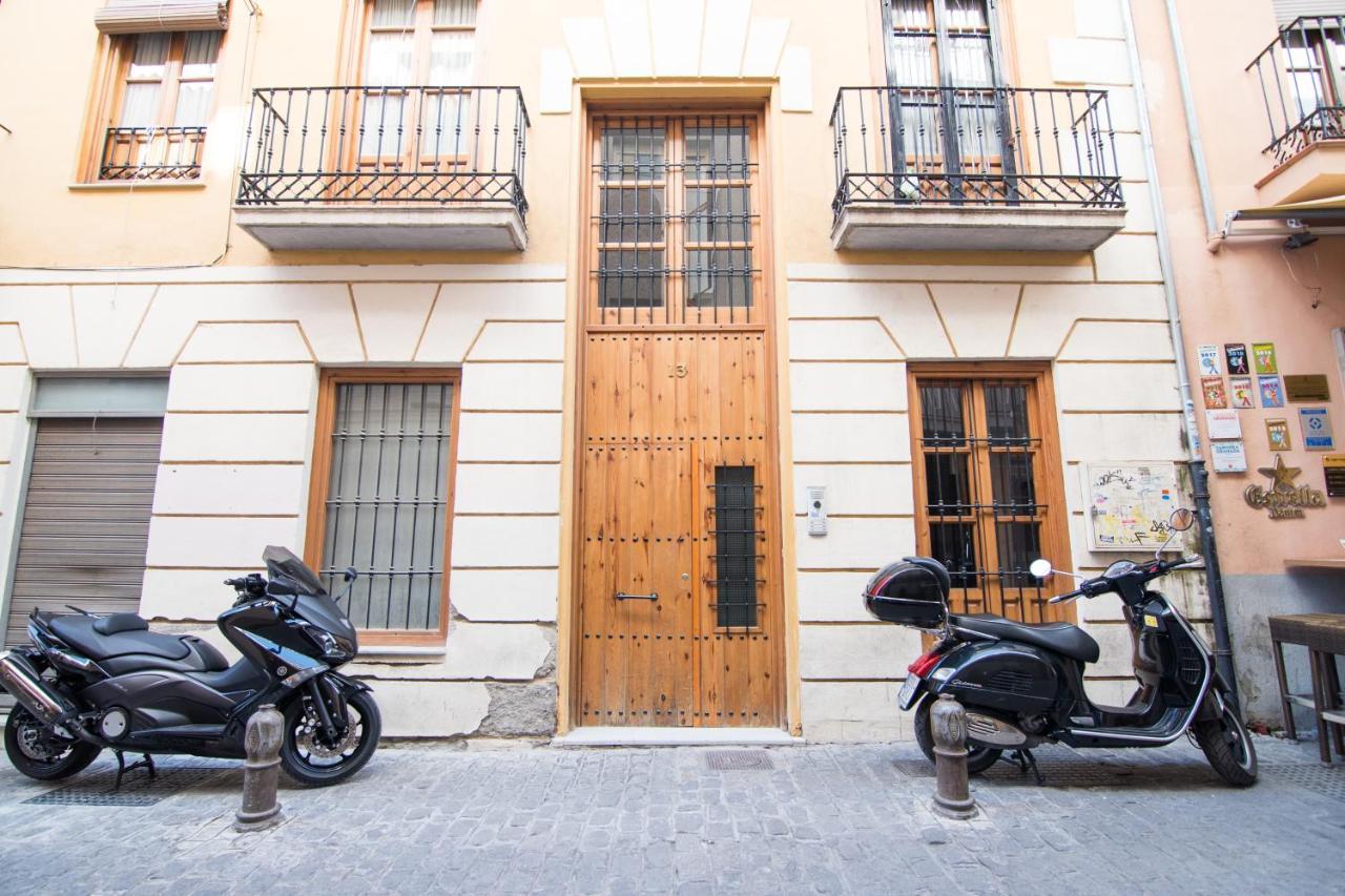 Tuguest Navas Apartment グラナダ エクステリア 写真